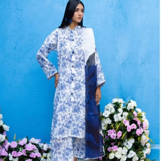 "Salina Regalia" Women Un-Stitched Printed Lawn 3PC -04