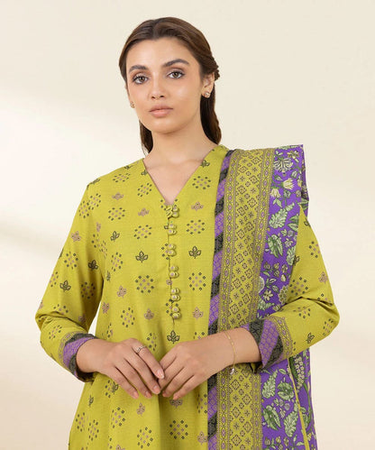 "SAPPHIRE" 100% Original Un-Stitched Printed Khaddar 3PC Suit-SPHP01