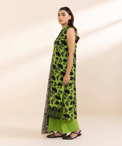 "SAPPHIRE" 100% Original Un-Stitched Embroidered Khaddar 3PC Suit-SPHE02