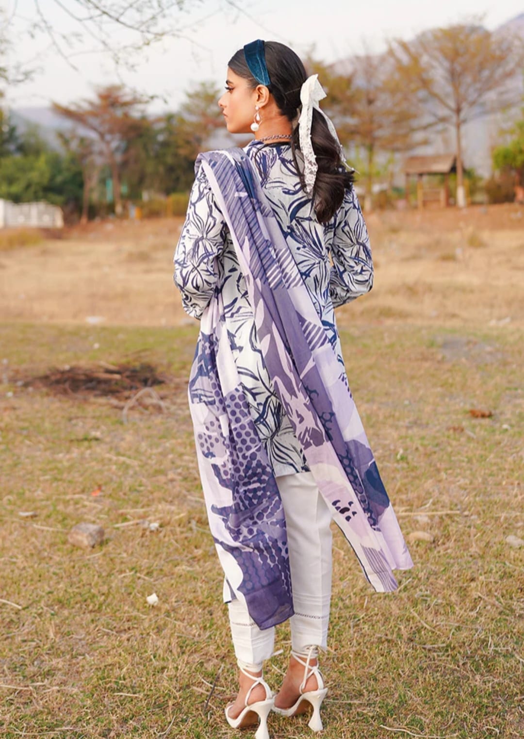 "Paltar" Women Un-Stitched Printed Lawn 3PC -PL02